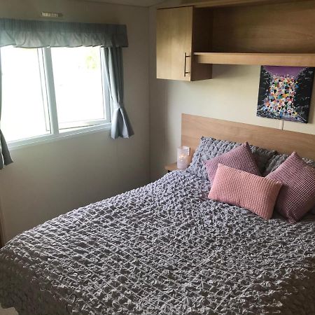 Turnberry Caravan Quiet Peaceful Location Near Golf Spas And Beaches Girvan Exterior foto